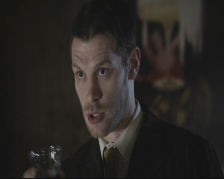 VampireDiariesWorld-dot-org_TheOriginals1x15LeGrandGuignol0421.jpg