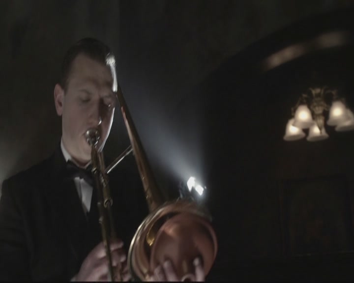 VampireDiariesWorld-dot-org_TheOriginals1x15LeGrandGuignol0442.jpg