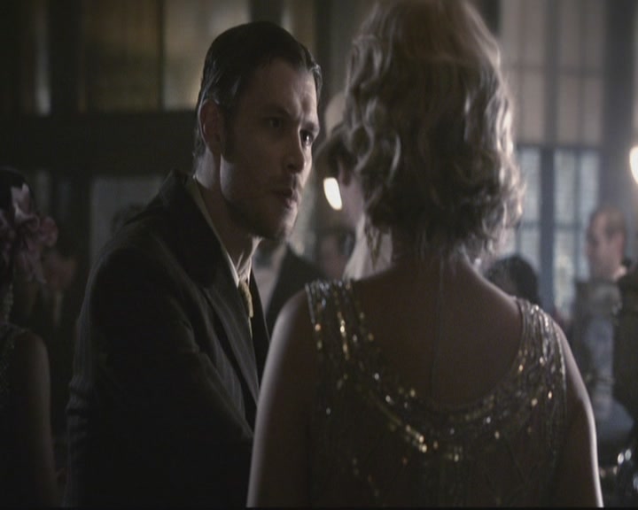 VampireDiariesWorld-dot-org_TheOriginals1x15LeGrandGuignol0452.jpg