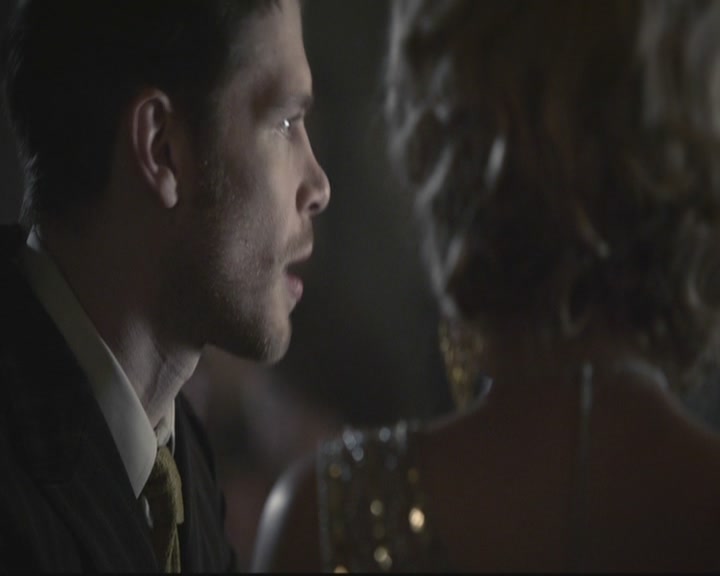 VampireDiariesWorld-dot-org_TheOriginals1x15LeGrandGuignol0454.jpg