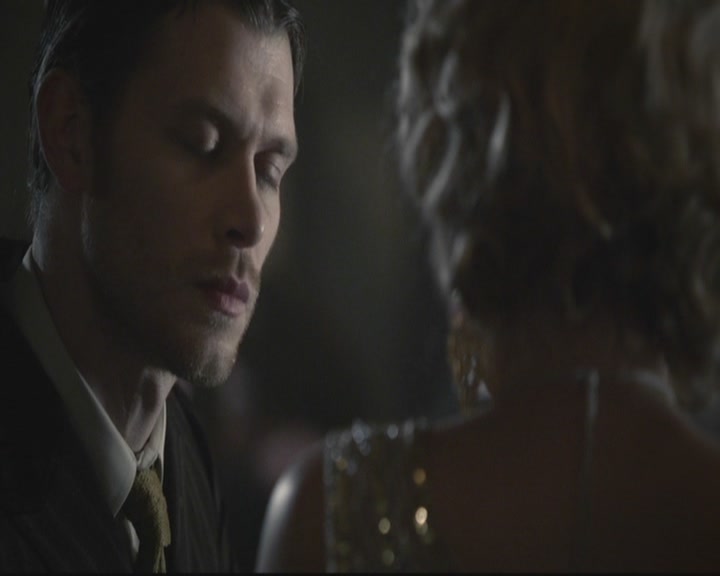 VampireDiariesWorld-dot-org_TheOriginals1x15LeGrandGuignol0460.jpg