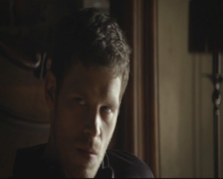 VampireDiariesWorld-dot-org_TheOriginals1x15LeGrandGuignol0506.jpg