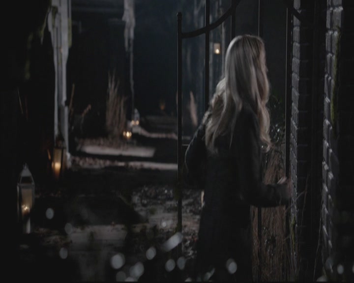 VampireDiariesWorld-dot-org_TheOriginals1x15LeGrandGuignol2007.jpg