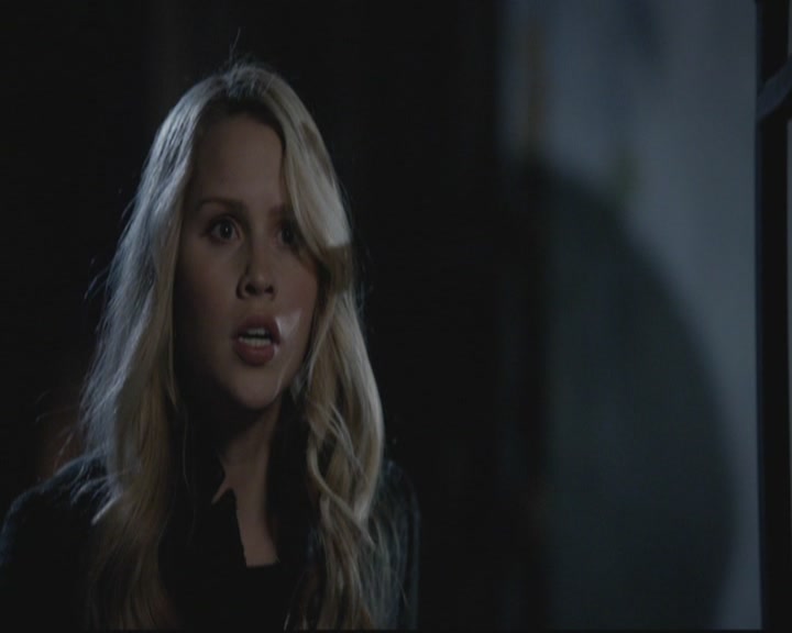 VampireDiariesWorld-dot-org_TheOriginals1x15LeGrandGuignol2009.jpg