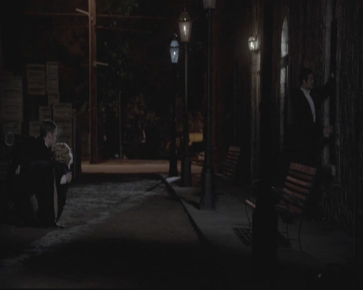 VampireDiariesWorld-dot-org_TheOriginals1x15LeGrandGuignol2215.jpg