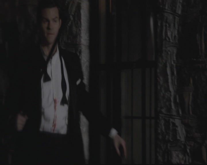 VampireDiariesWorld-dot-org_TheOriginals1x15LeGrandGuignol2216.jpg