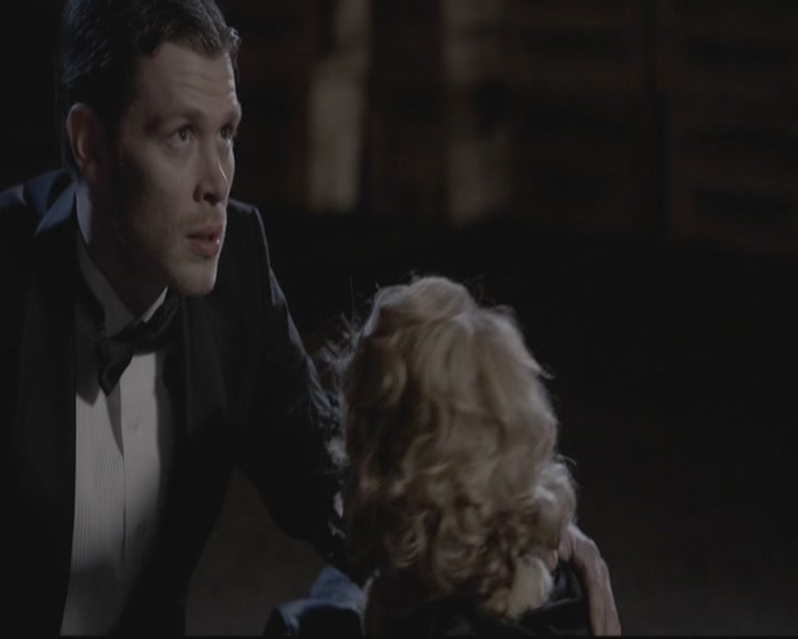 VampireDiariesWorld-dot-org_TheOriginals1x15LeGrandGuignol2238.jpg