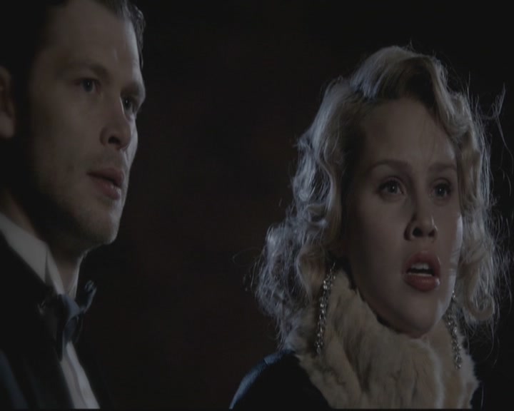 VampireDiariesWorld-dot-org_TheOriginals1x15LeGrandGuignol2245.jpg