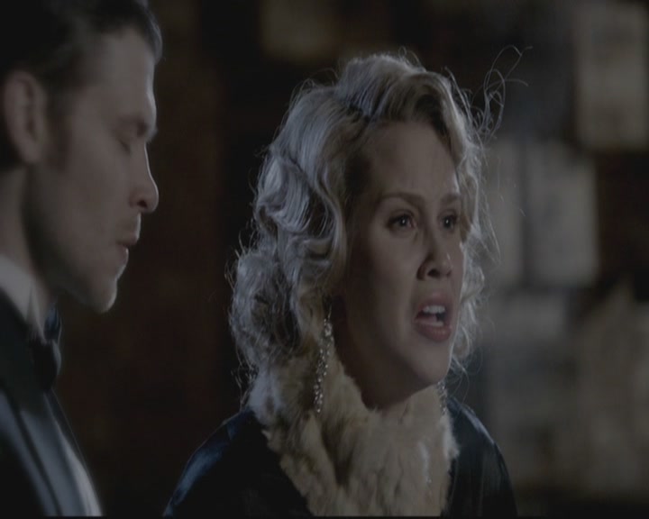 VampireDiariesWorld-dot-org_TheOriginals1x15LeGrandGuignol2256.jpg