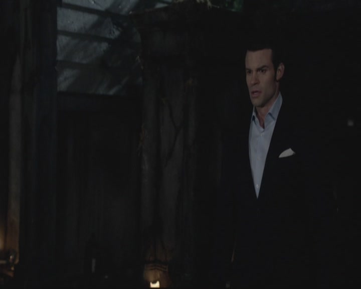 VampireDiariesWorld-dot-org_TheOriginals1x15LeGrandGuignol2296.jpg