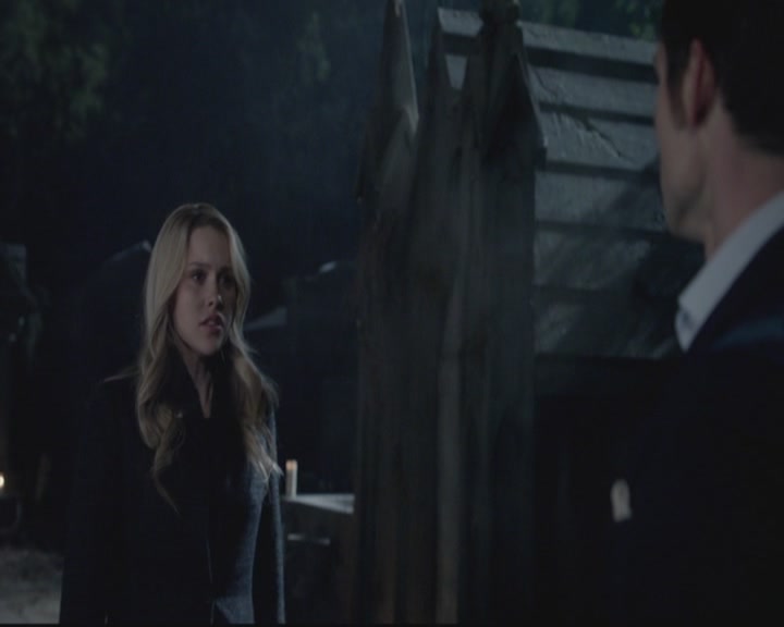 VampireDiariesWorld-dot-org_TheOriginals1x15LeGrandGuignol2307.jpg