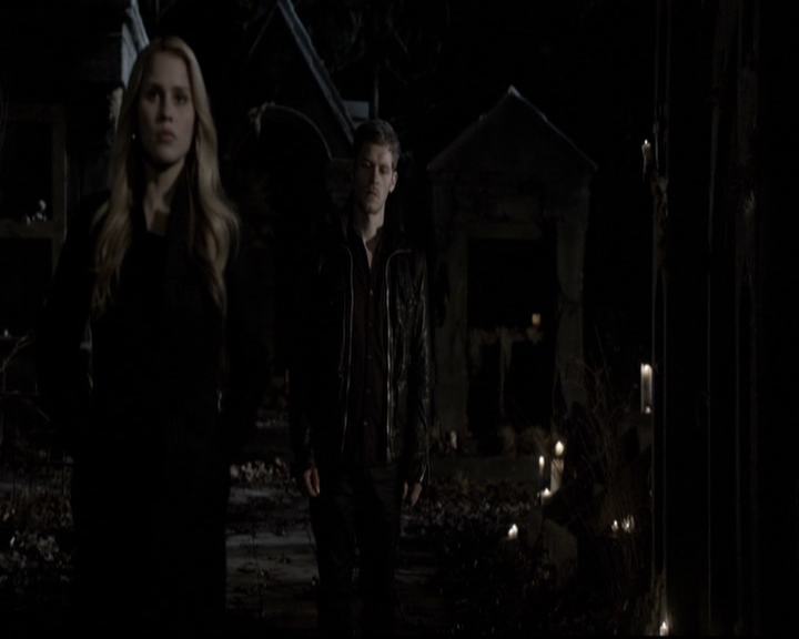 VampireDiariesWorld-dot-org_TheOriginals1x16FarewellToStoryville1710.jpg