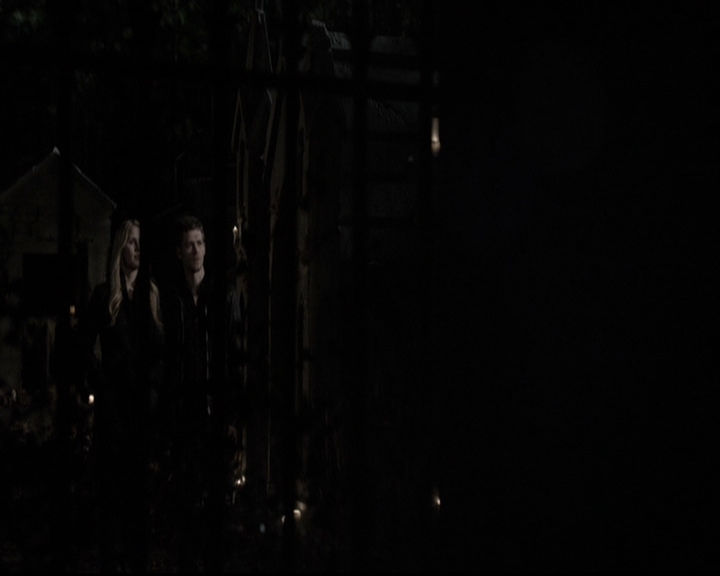 VampireDiariesWorld-dot-org_TheOriginals1x16FarewellToStoryville1739.jpg