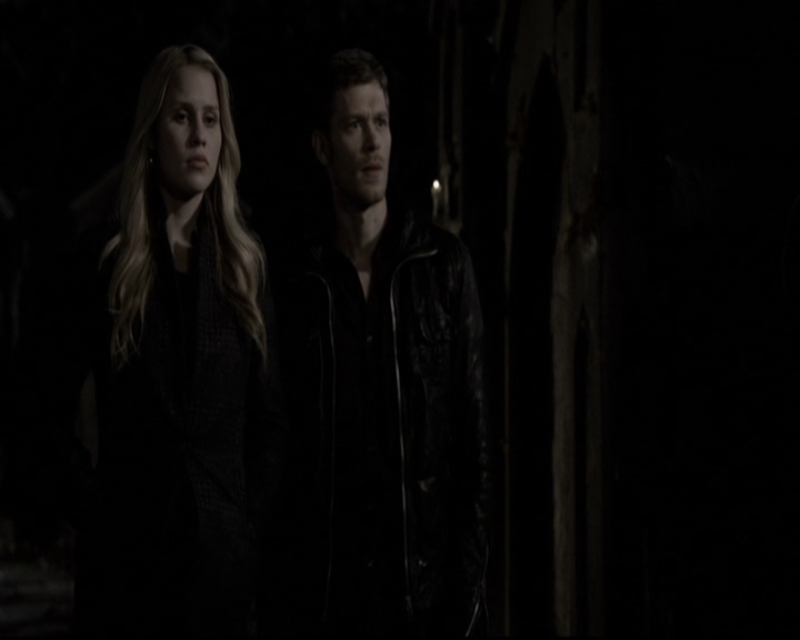 VampireDiariesWorld-dot-org_TheOriginals1x16FarewellToStoryville1756.jpg