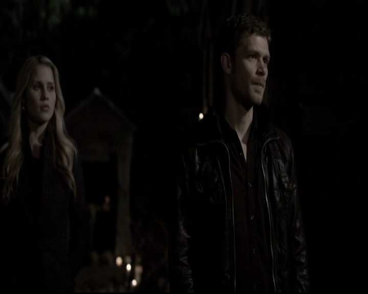 VampireDiariesWorld-dot-org_TheOriginals1x16FarewellToStoryville1759.jpg