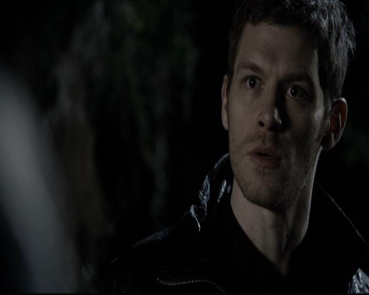 VampireDiariesWorld-dot-org_TheOriginals1x16FarewellToStoryville1810.jpg