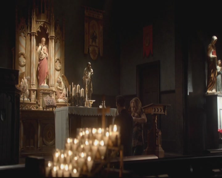 VampireDiariesWorld-dot-org_TheOriginals1x17MoonOverBourbonStreet0069.jpg