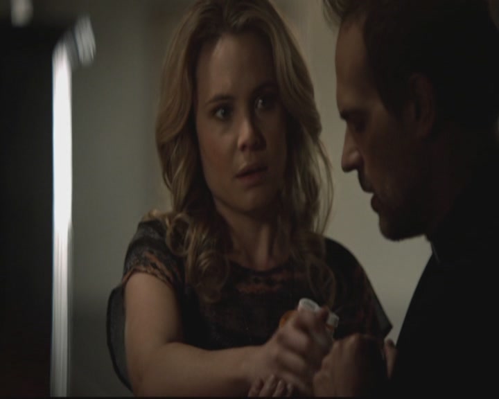 VampireDiariesWorld-dot-org_TheOriginals1x17MoonOverBourbonStreet0071.jpg