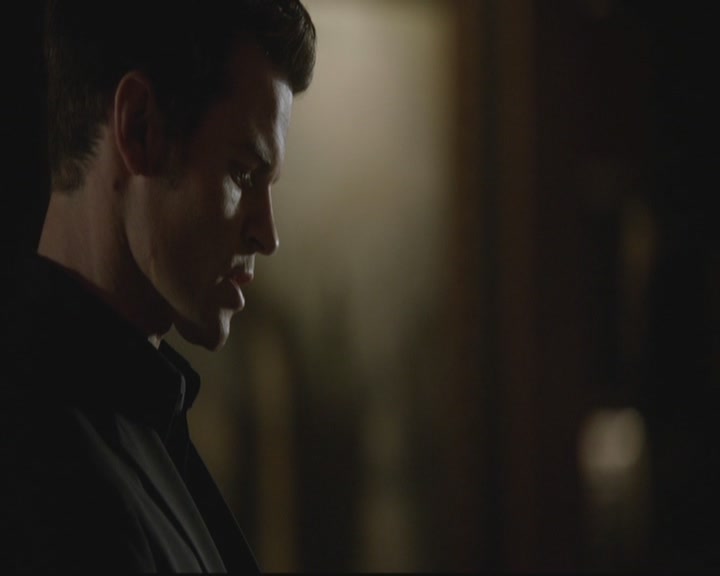 VampireDiariesWorld-dot-org_TheOriginals1x17MoonOverBourbonStreet0161.jpg