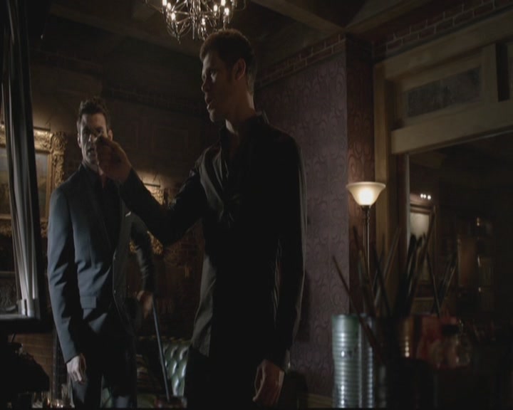 VampireDiariesWorld-dot-org_TheOriginals1x17MoonOverBourbonStreet0187.jpg