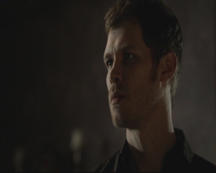 VampireDiariesWorld-dot-org_TheOriginals1x17MoonOverBourbonStreet0194.jpg