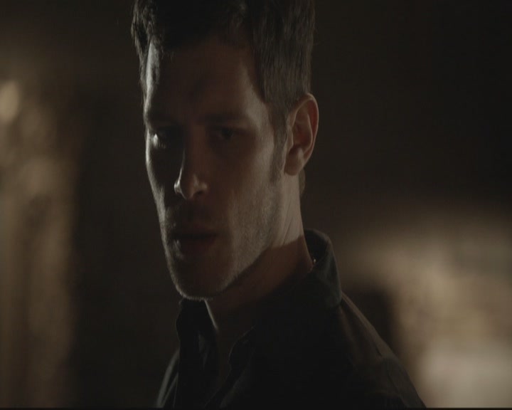 VampireDiariesWorld-dot-org_TheOriginals1x17MoonOverBourbonStreet0225.jpg