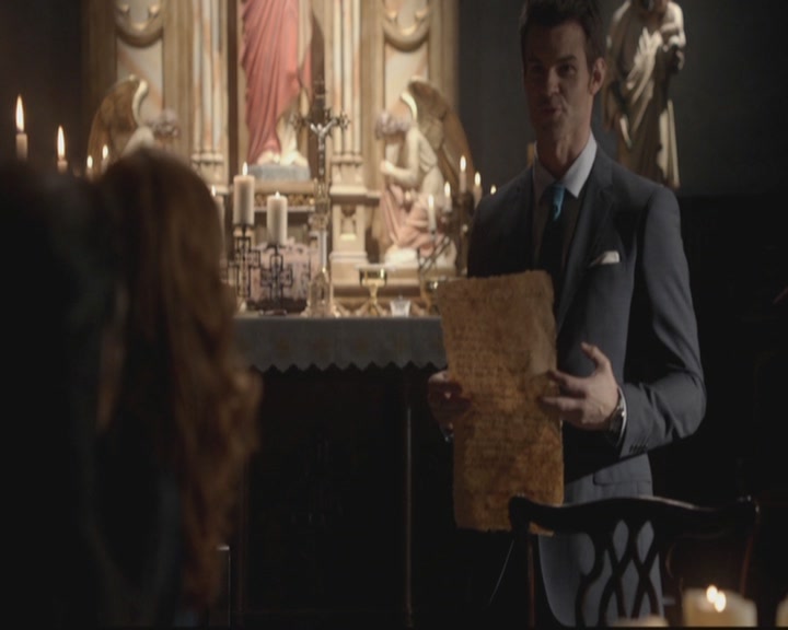 VampireDiariesWorld-dot-org_TheOriginals1x17MoonOverBourbonStreet0246.jpg