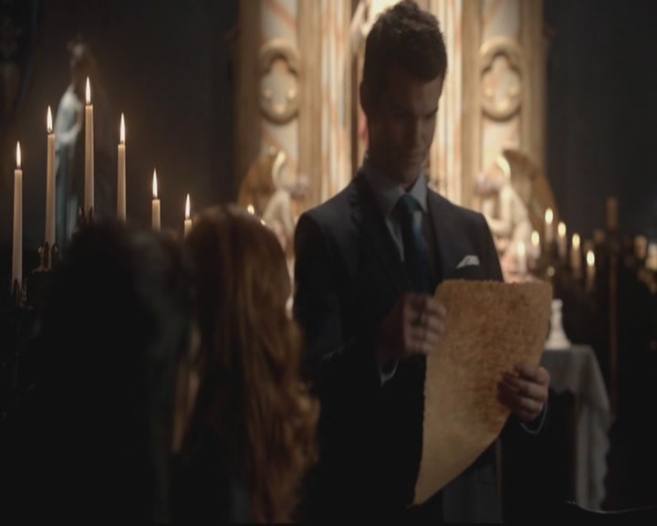 VampireDiariesWorld-dot-org_TheOriginals1x17MoonOverBourbonStreet0249.jpg