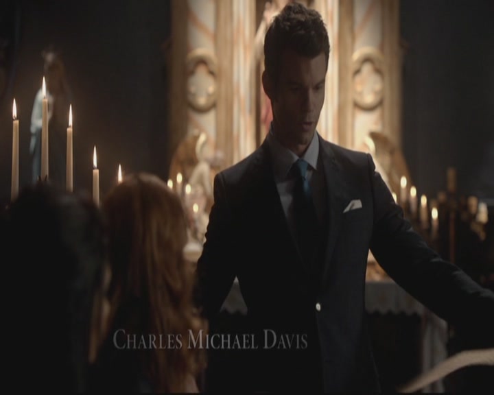 VampireDiariesWorld-dot-org_TheOriginals1x17MoonOverBourbonStreet0251.jpg