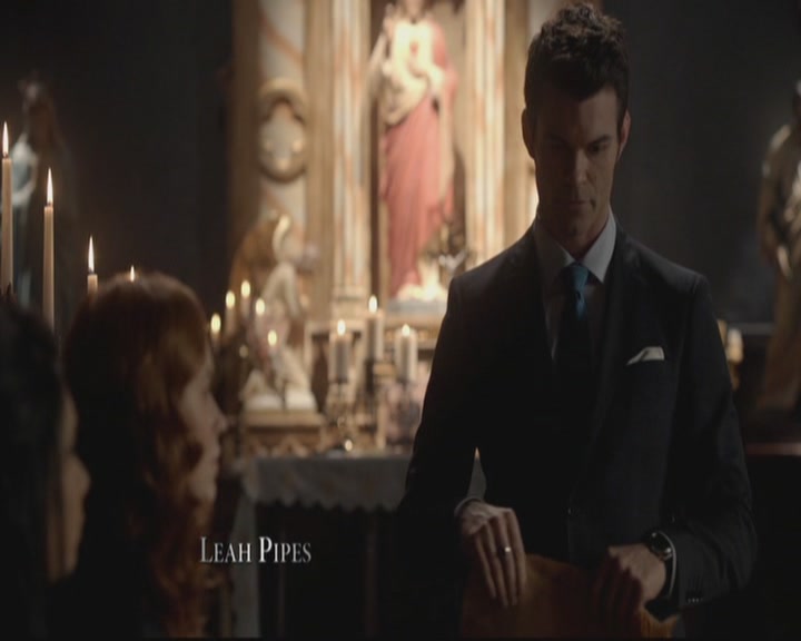 VampireDiariesWorld-dot-org_TheOriginals1x17MoonOverBourbonStreet0253.jpg