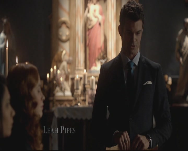 VampireDiariesWorld-dot-org_TheOriginals1x17MoonOverBourbonStreet0254.jpg