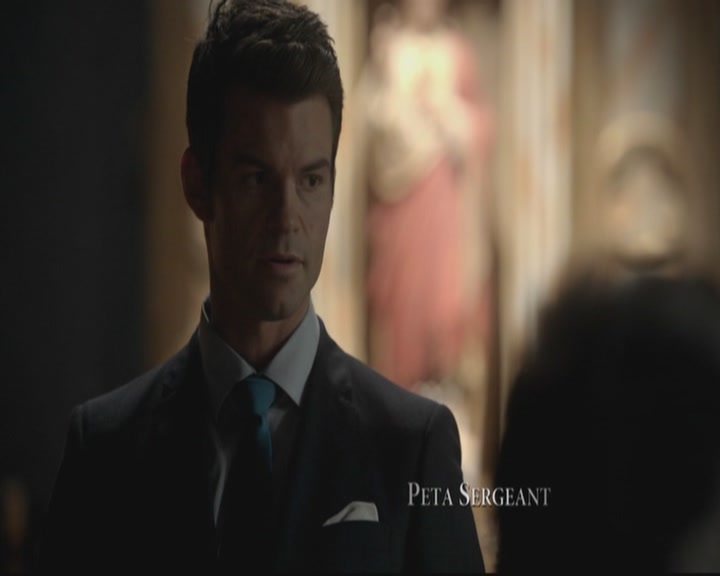 VampireDiariesWorld-dot-org_TheOriginals1x17MoonOverBourbonStreet0280.jpg