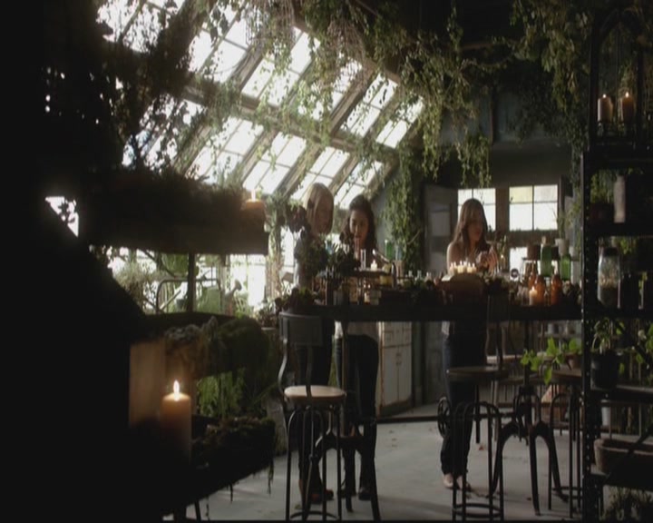 VampireDiariesWorld-dot-org_TheOriginals1x17MoonOverBourbonStreet0288.jpg