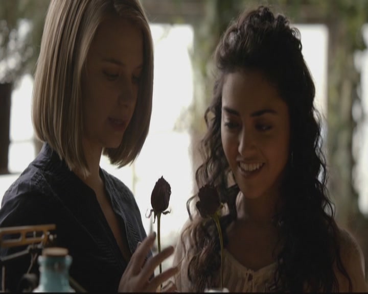 VampireDiariesWorld-dot-org_TheOriginals1x17MoonOverBourbonStreet0289.jpg