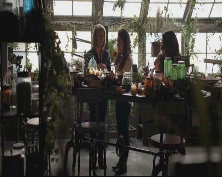 VampireDiariesWorld-dot-org_TheOriginals1x17MoonOverBourbonStreet0298.jpg