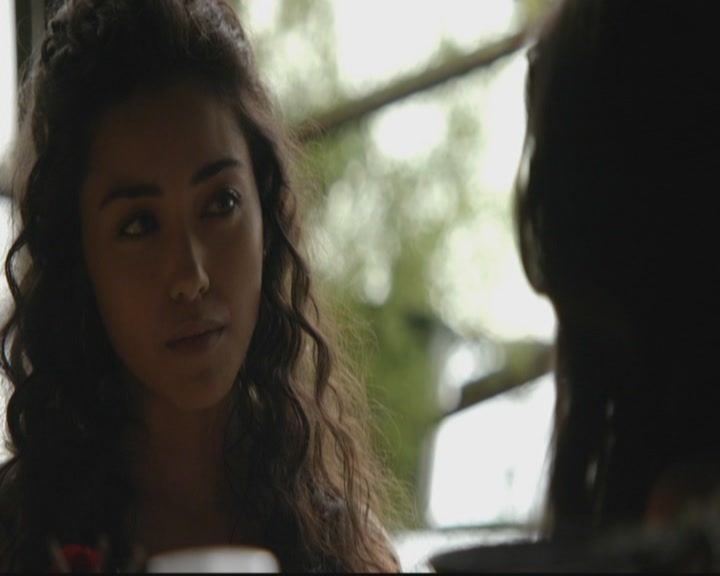 VampireDiariesWorld-dot-org_TheOriginals1x17MoonOverBourbonStreet0312.jpg