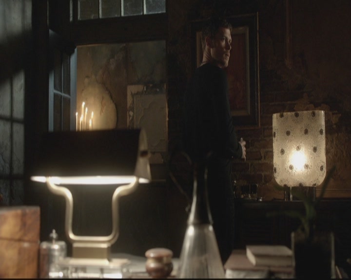 VampireDiariesWorld-dot-org_TheOriginals1x17MoonOverBourbonStreet0578.jpg