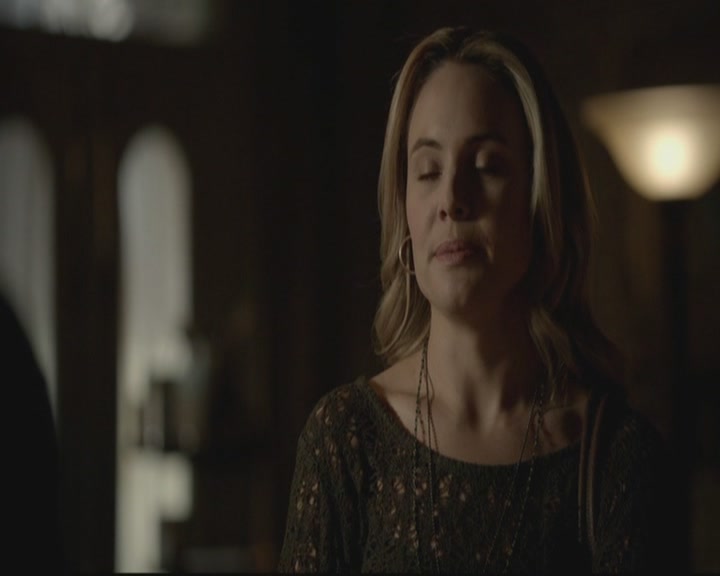 VampireDiariesWorld-dot-org_TheOriginals1x17MoonOverBourbonStreet0581.jpg