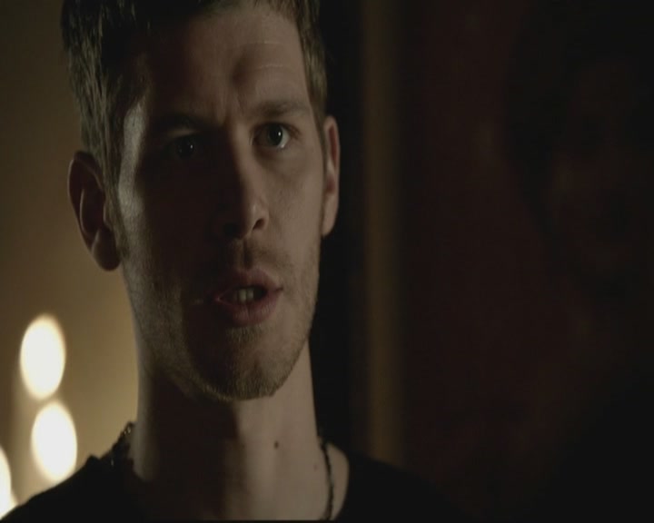 VampireDiariesWorld-dot-org_TheOriginals1x17MoonOverBourbonStreet0592.jpg