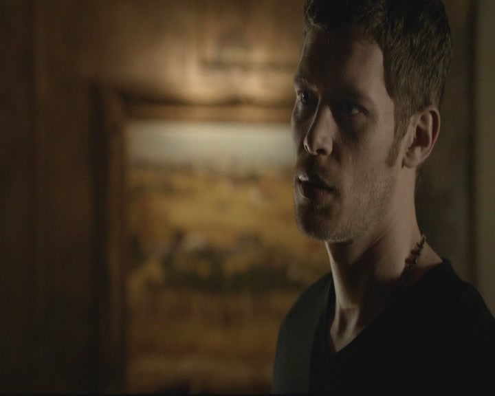 VampireDiariesWorld-dot-org_TheOriginals1x17MoonOverBourbonStreet0602.jpg