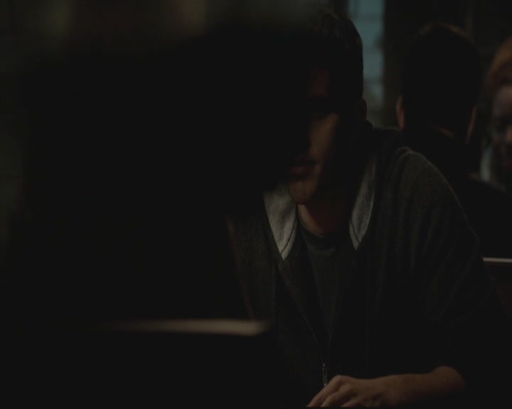 VampireDiariesWorld-dot-org_TheOriginals1x17MoonOverBourbonStreet0623.jpg