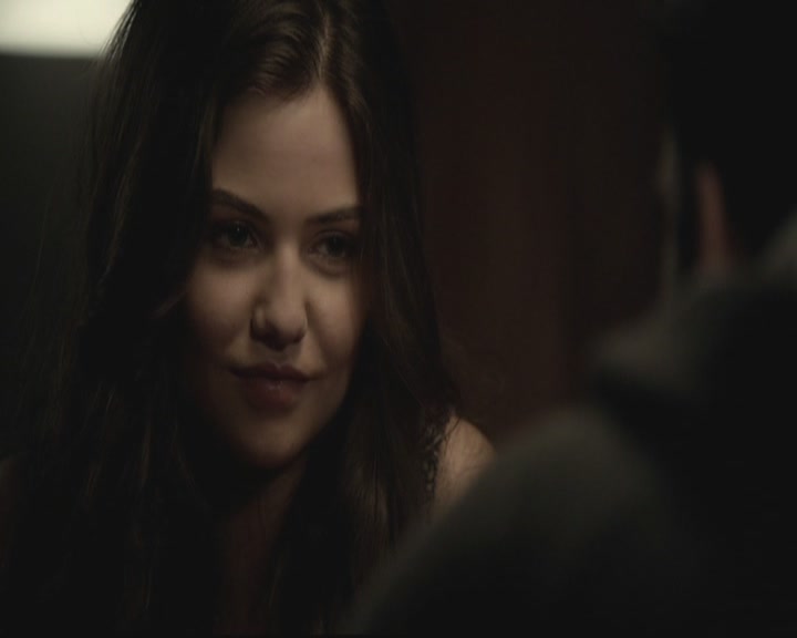 VampireDiariesWorld-dot-org_TheOriginals1x17MoonOverBourbonStreet0625.jpg