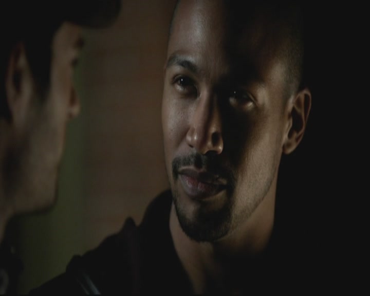 VampireDiariesWorld-dot-org_TheOriginals1x17MoonOverBourbonStreet0706.jpg