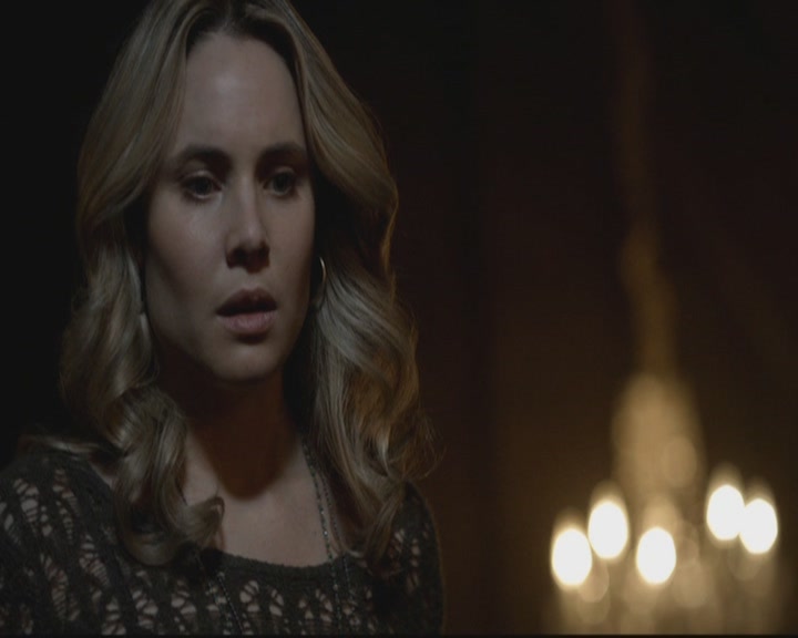 VampireDiariesWorld-dot-org_TheOriginals1x17MoonOverBourbonStreet0721.jpg