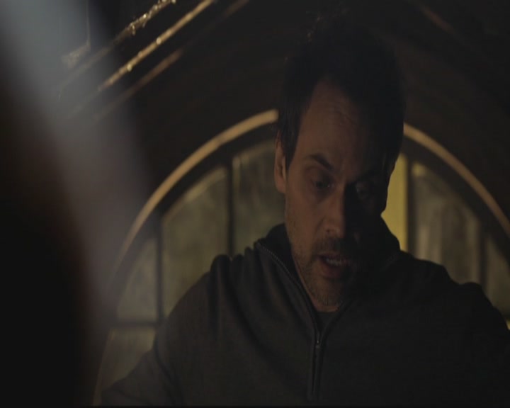 VampireDiariesWorld-dot-org_TheOriginals1x17MoonOverBourbonStreet0749.jpg