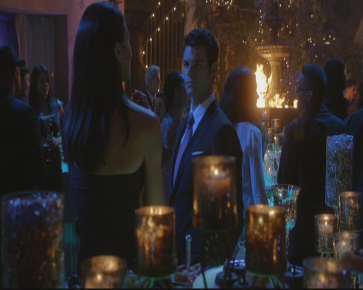 VampireDiariesWorld-dot-org_TheOriginals1x17MoonOverBourbonStreet1060.jpg