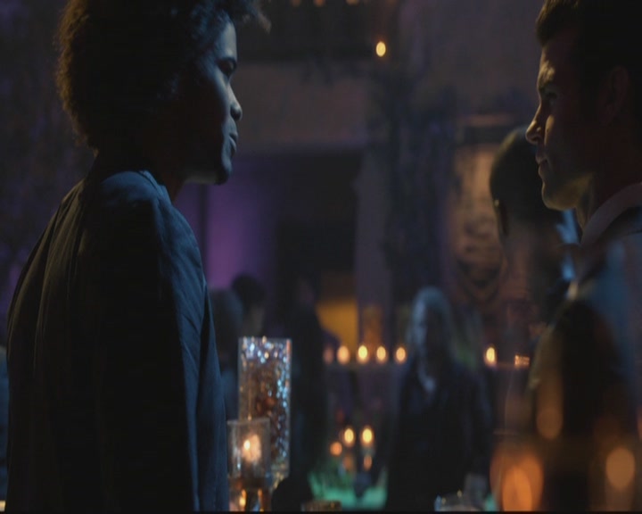 VampireDiariesWorld-dot-org_TheOriginals1x17MoonOverBourbonStreet1178.jpg