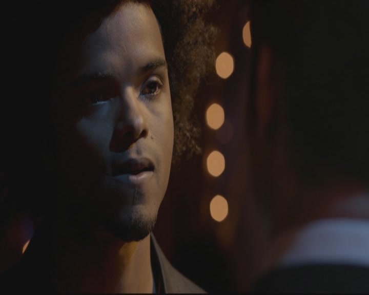 VampireDiariesWorld-dot-org_TheOriginals1x17MoonOverBourbonStreet1199.jpg