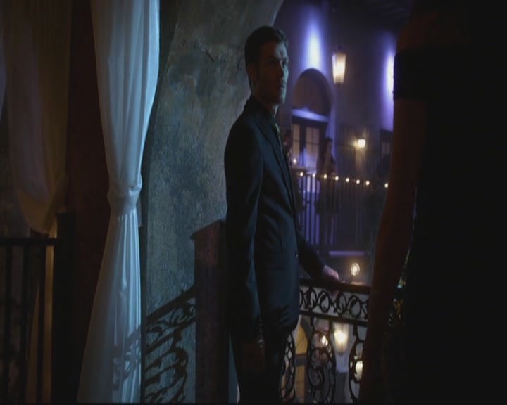 VampireDiariesWorld-dot-org_TheOriginals1x17MoonOverBourbonStreet1239.jpg