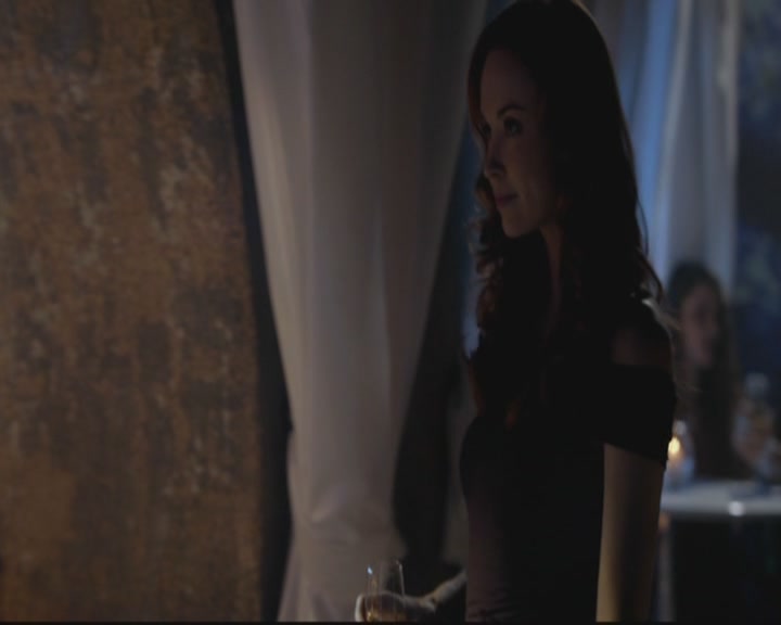 VampireDiariesWorld-dot-org_TheOriginals1x17MoonOverBourbonStreet1240.jpg